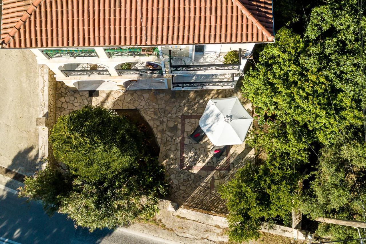 Valeroso Apartment Xirokástellon 外观 照片